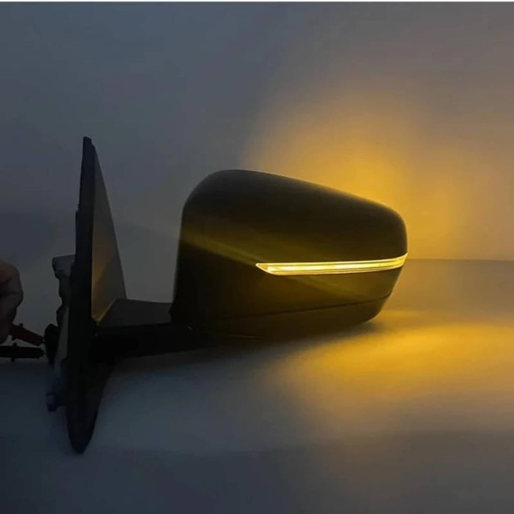 Left side mirror with integrated amber indicator light
