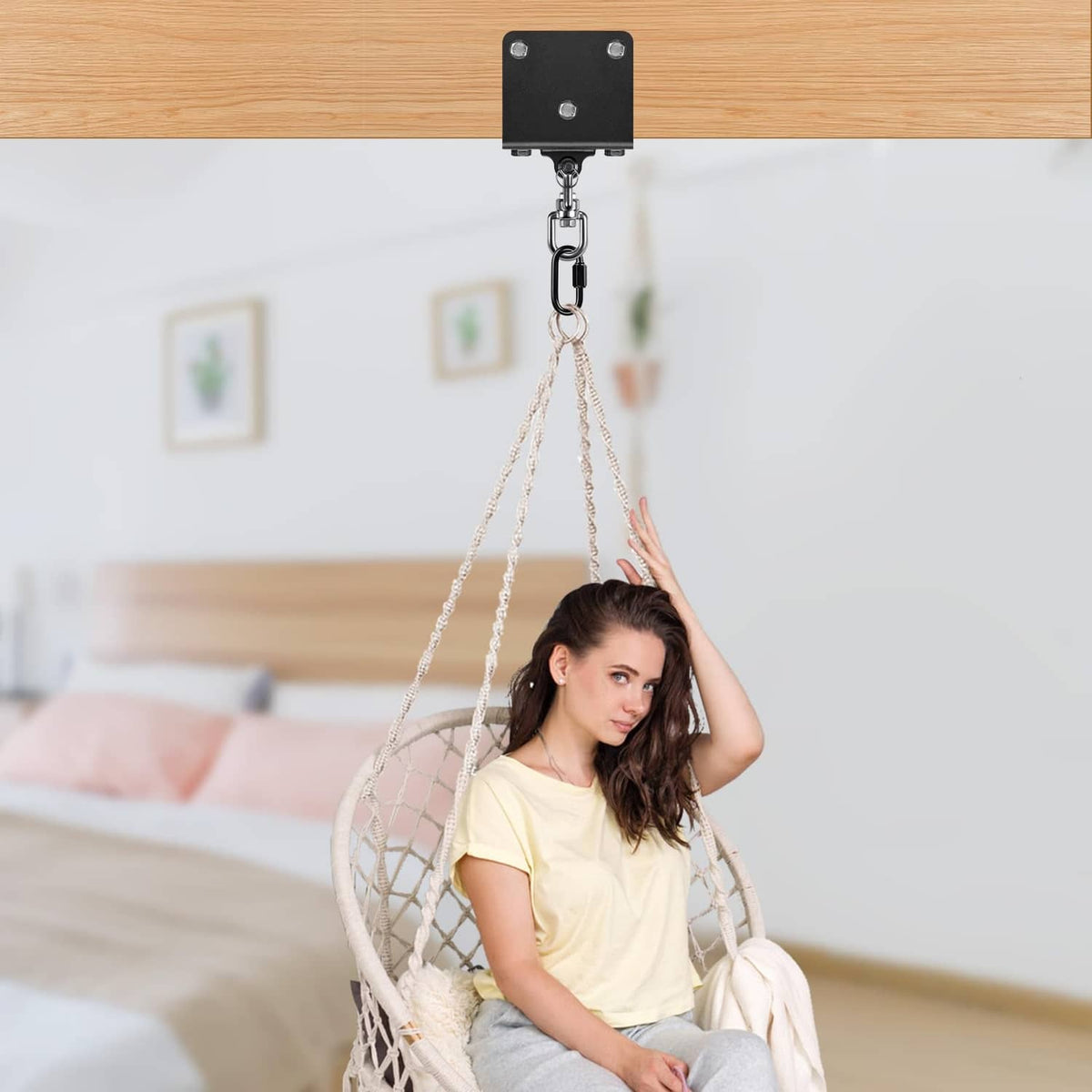 Ceiling hanging chain kit with steel swivel hook for bags or hammocks