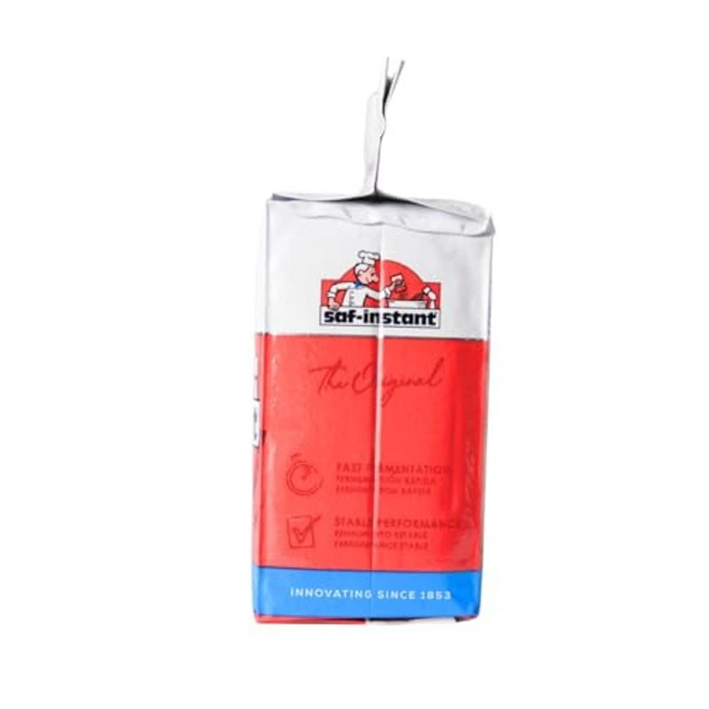Saf instant yeast pouch standing upright with red middle and blue base