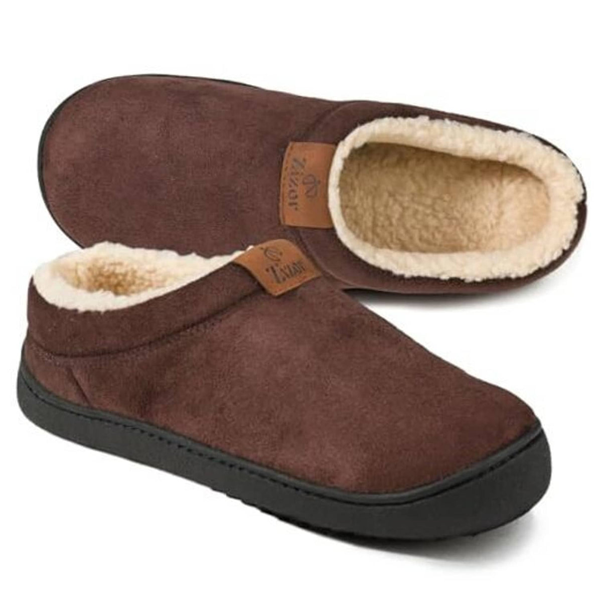 Men's slip-on moccasin slippers in dark brown suede with cream fleece lining