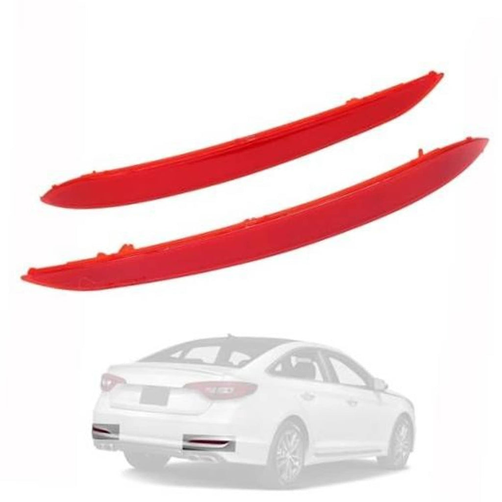 Pair of red rear bumper reflectors for car trunk corners
