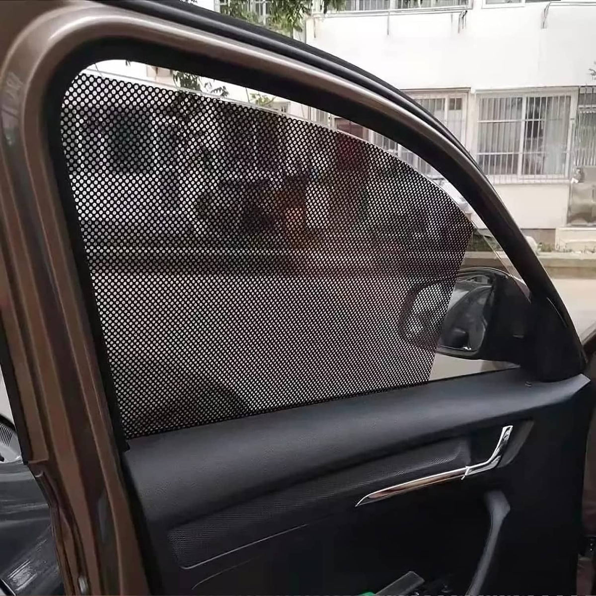 Black mesh static cling sunshade film fitted on car side window panel