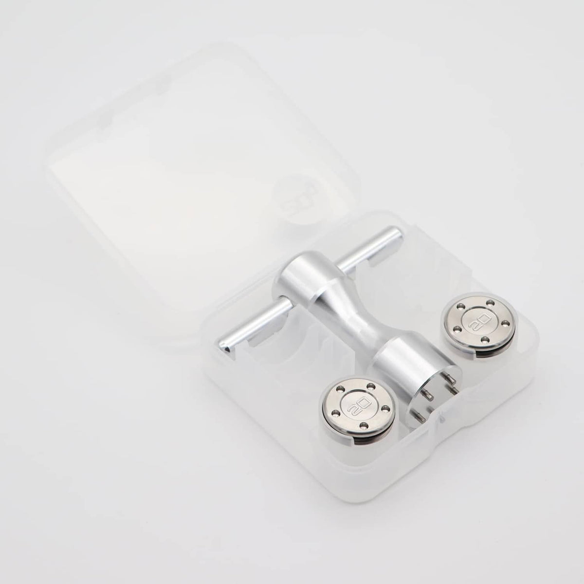 Golf putter weight kit in clear case with wrench and two 20g discs