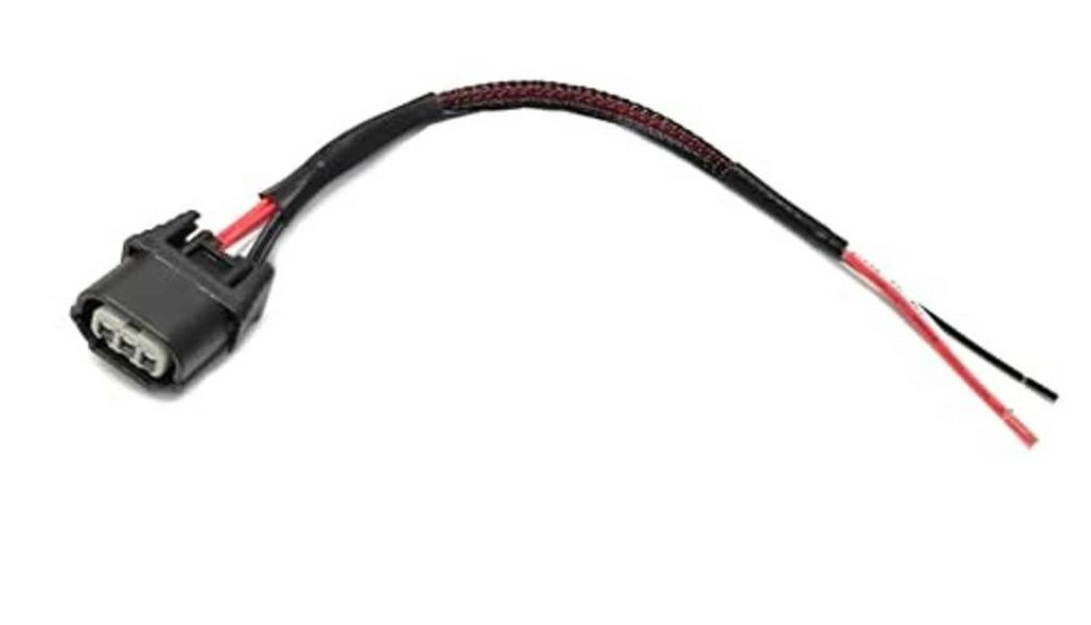 3-way female connector plug with pigtail harness, black housing, braided wire with red leads