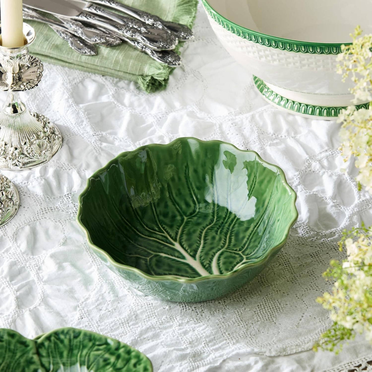 Green cabbage-relief bowl set of four on table setting