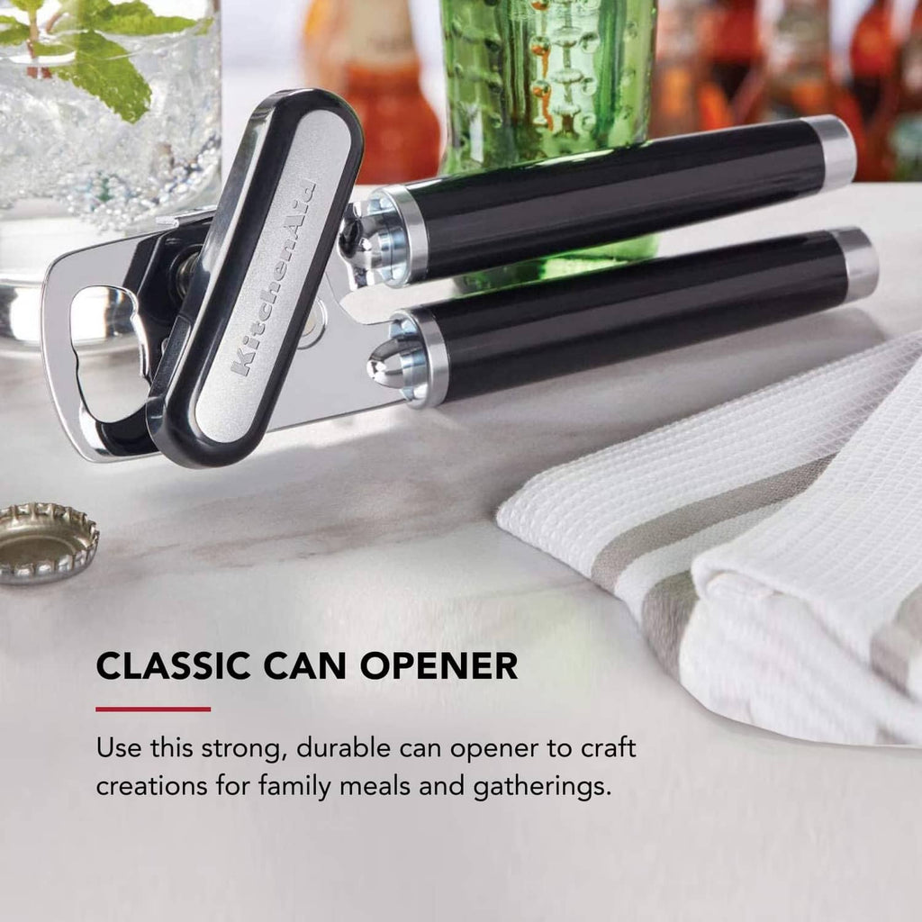 Black classic can opener with lever and stainless cutting wheel
