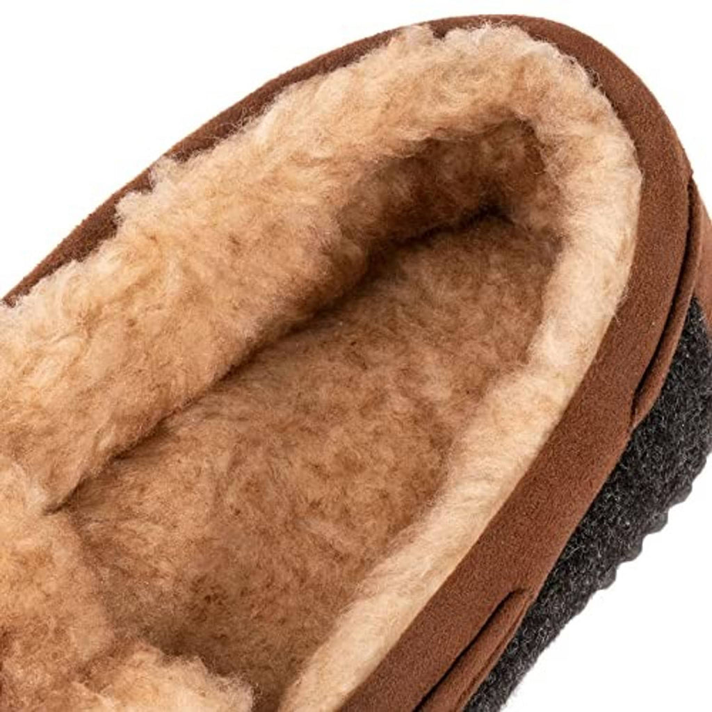 Men's moc slipper close-up: tan fleece lining inside with brown trim