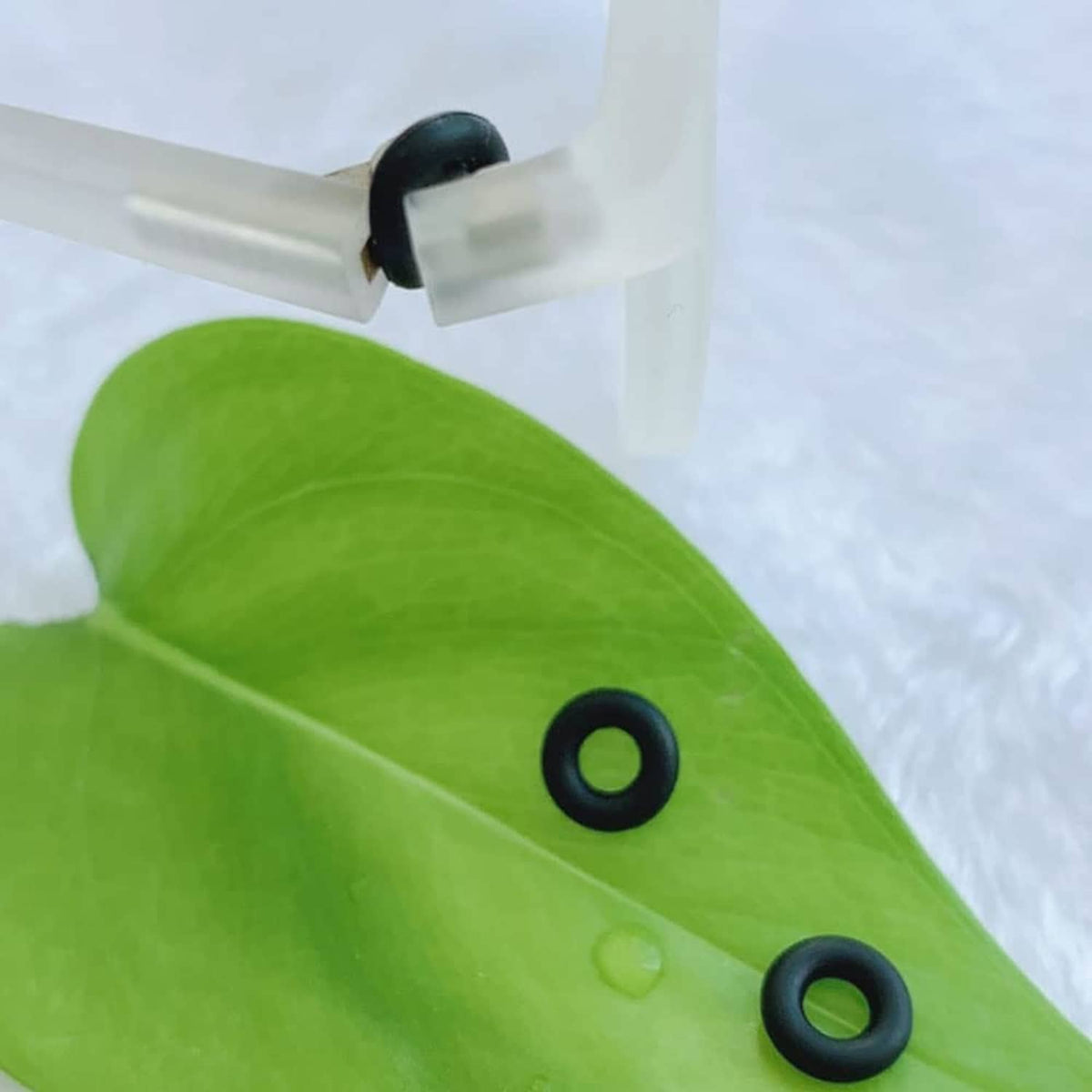 Eyeglass hinge grip ring pack, green silicone rings for frame hinges