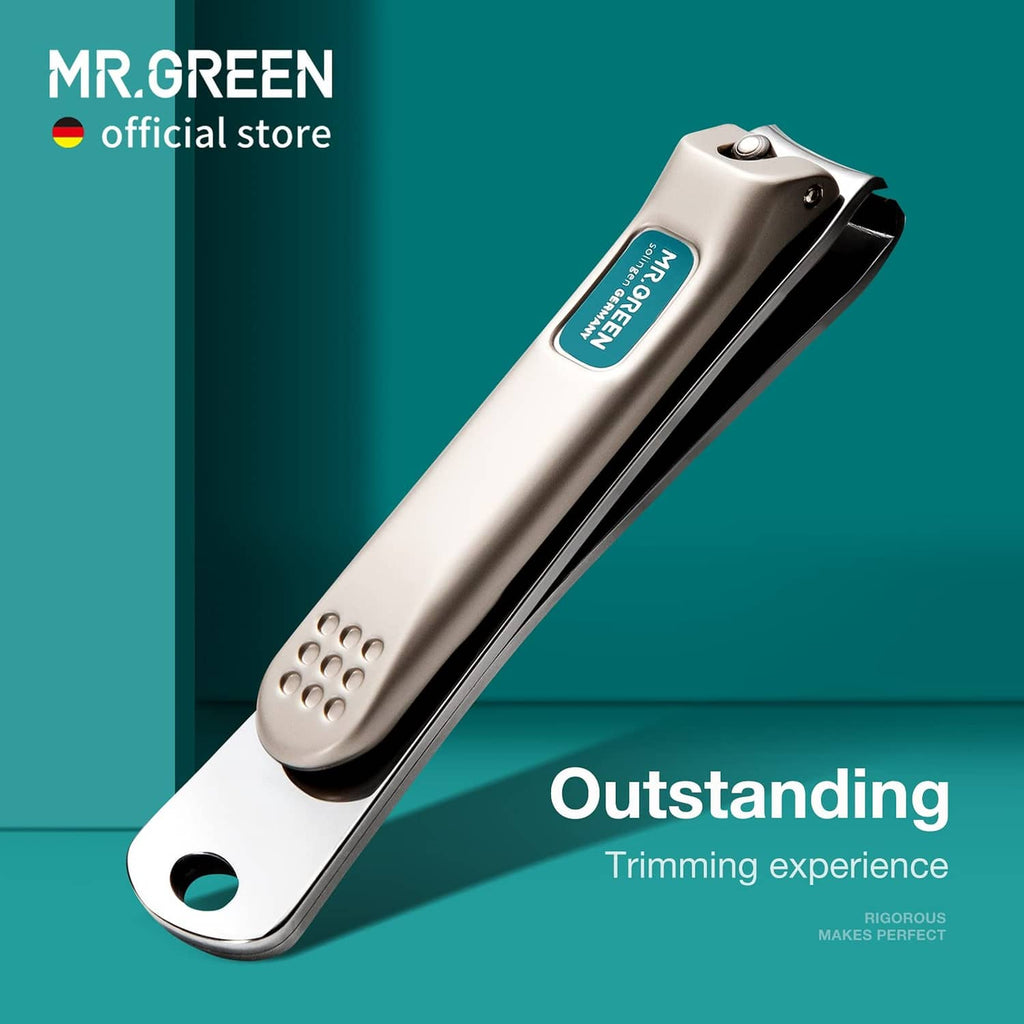 Curved-blade nail clipper with stainless-steel body and thumb lever