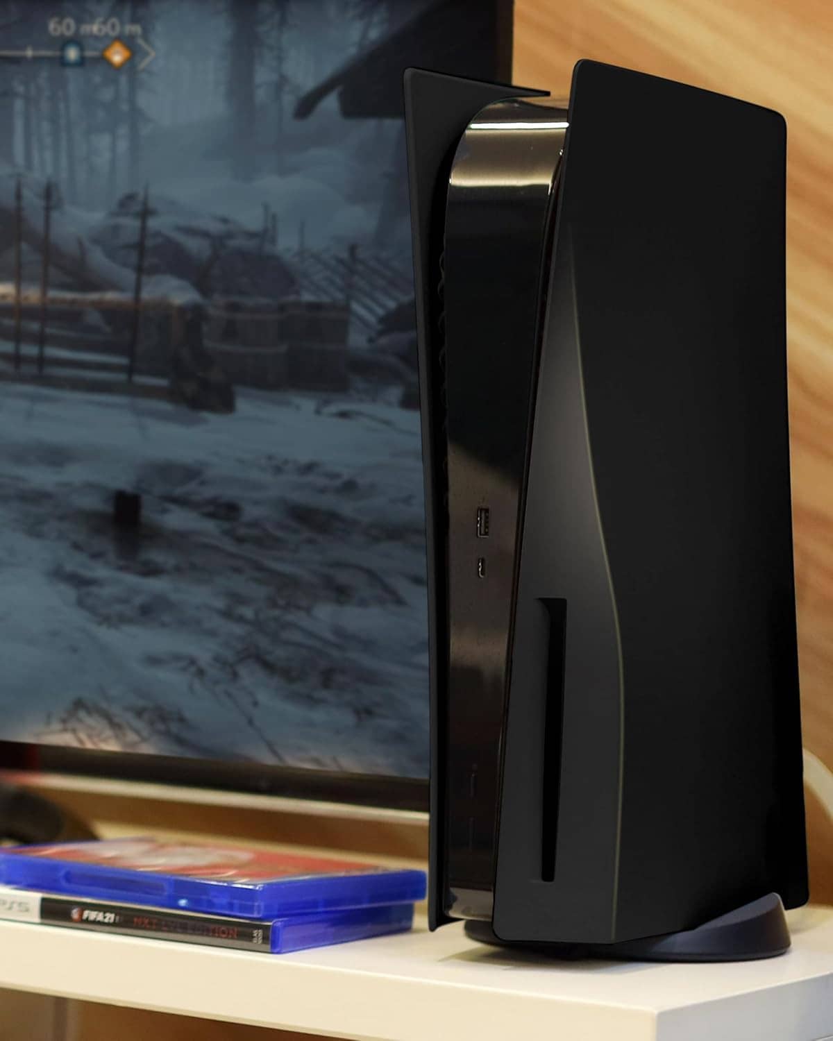 Black PS5 Disc Edition faceplate cover replacement shell, hard outer case close view