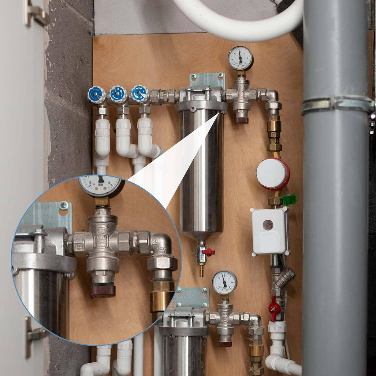 Plumbing system with waste pipe seal rings used on valve and pipe fittings