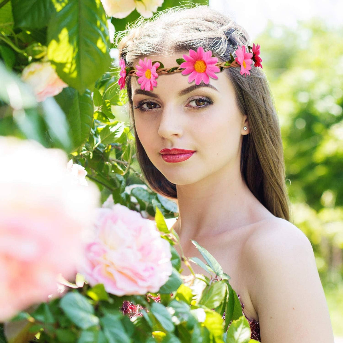 Pink daisy flower headband and pink peace pendant bead necklace worn with casual outfit