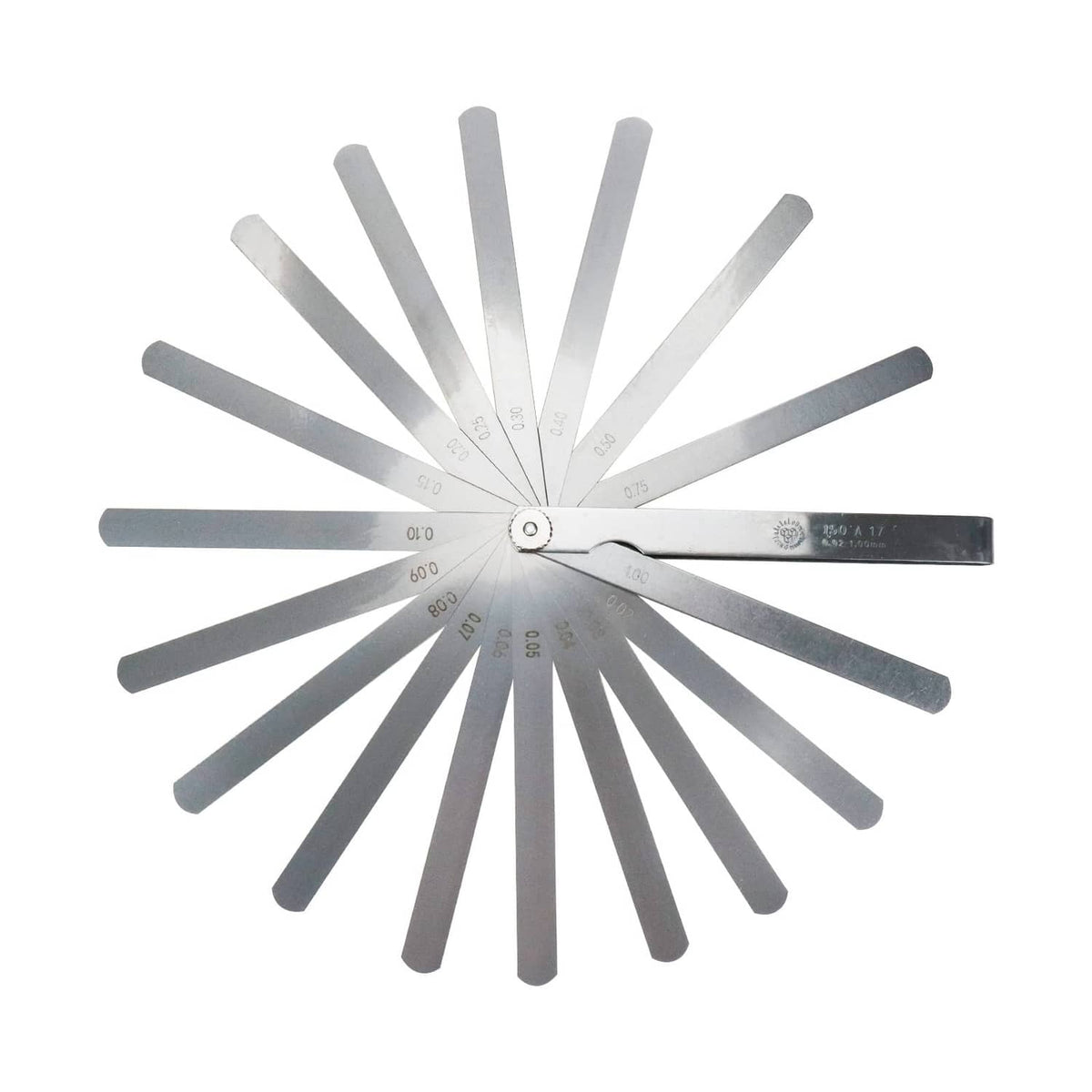 17-blade feeler gauge with numbered stainless steel blades for 0.02–1 mm gap measuring