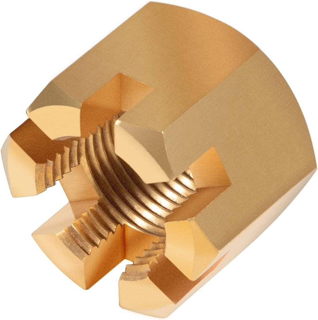 Gold propeller installation nut with internal splines and threaded center