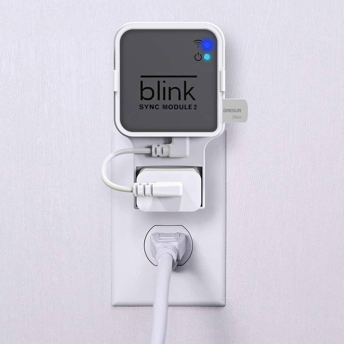 USB flash drive kit wall-mounted sync module with USB cable connections and outlet