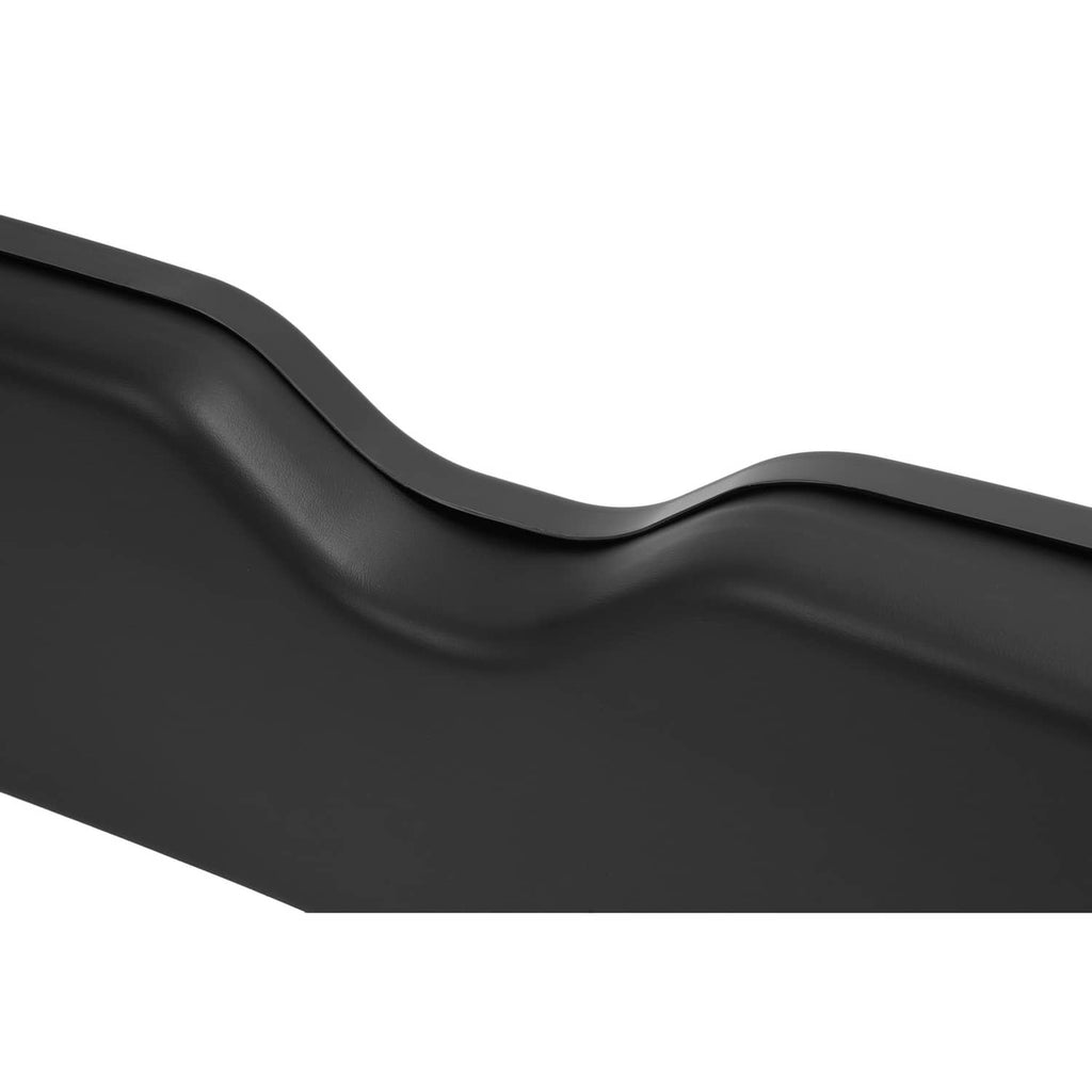Black contoured cushion edge and seam detail