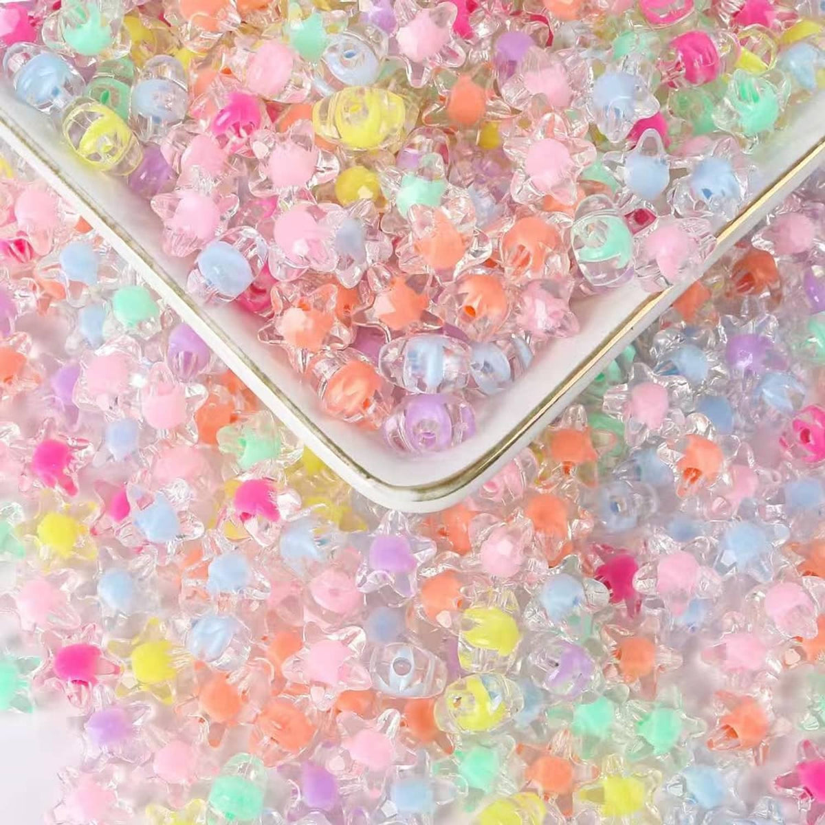 Transparent star beads in mixed pastel and bright colors, clear acrylic bead pieces