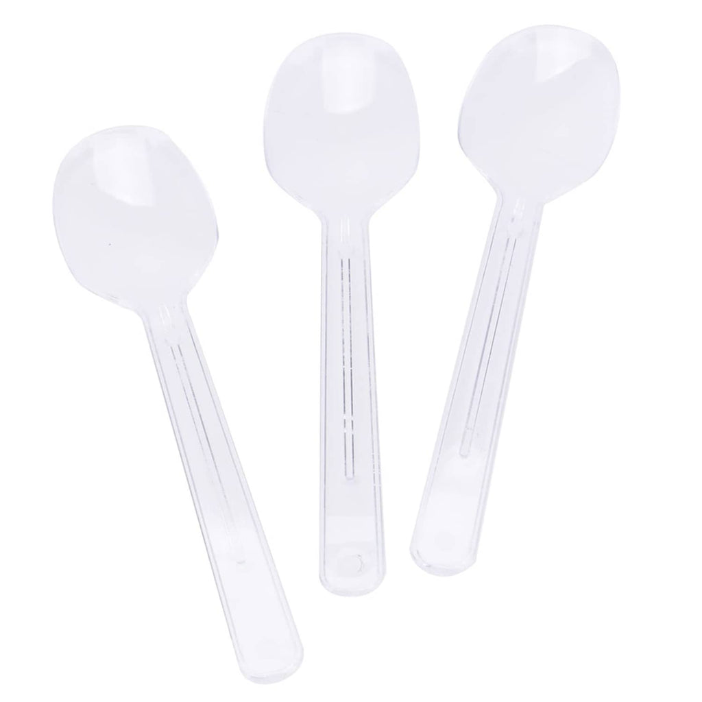 Clear plastic spoons with wide scoop ends for square dessert cups