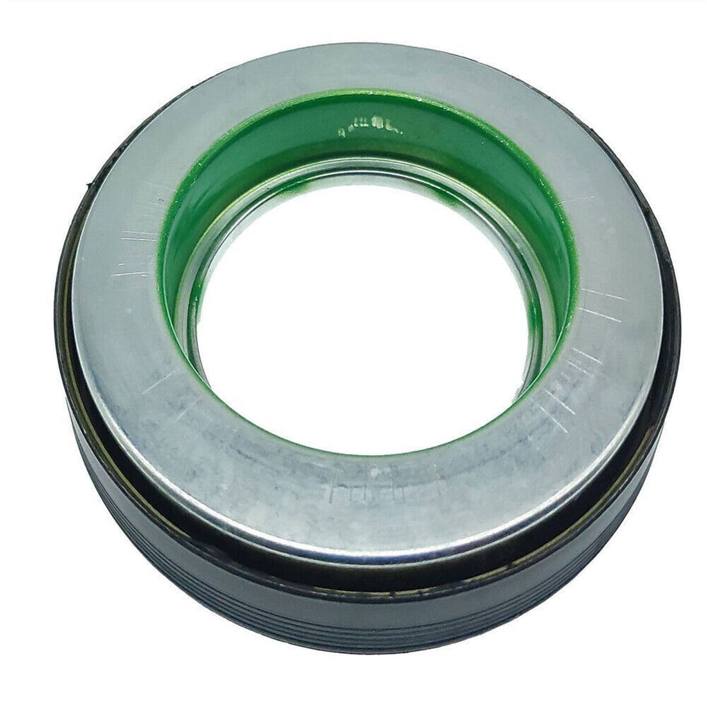Front axle seal: silver ring with green sealing insert and black outer edge