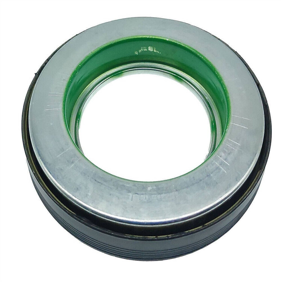 Front axle seal: silver ring with green sealing insert and black outer edge