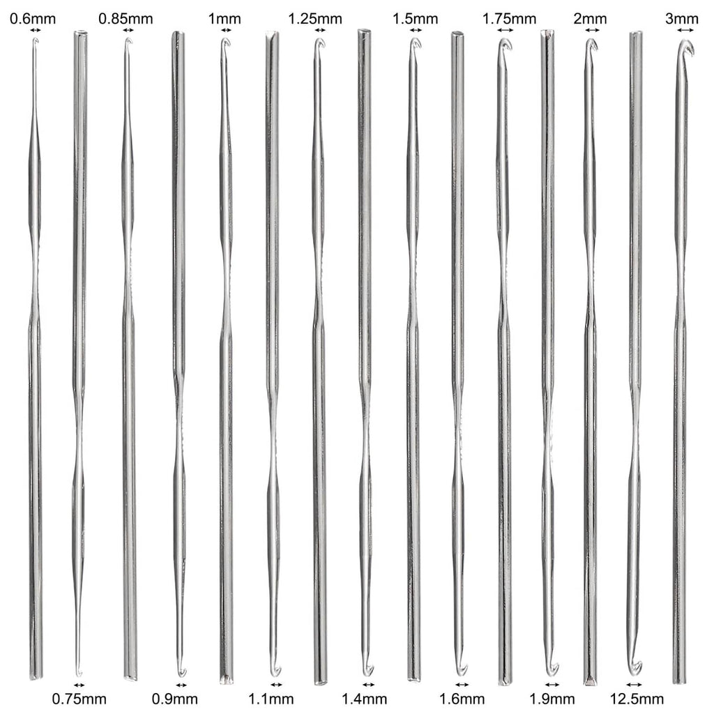 Assorted silver crochet hooks with varying throat sizes, including 0.6–3mm tips