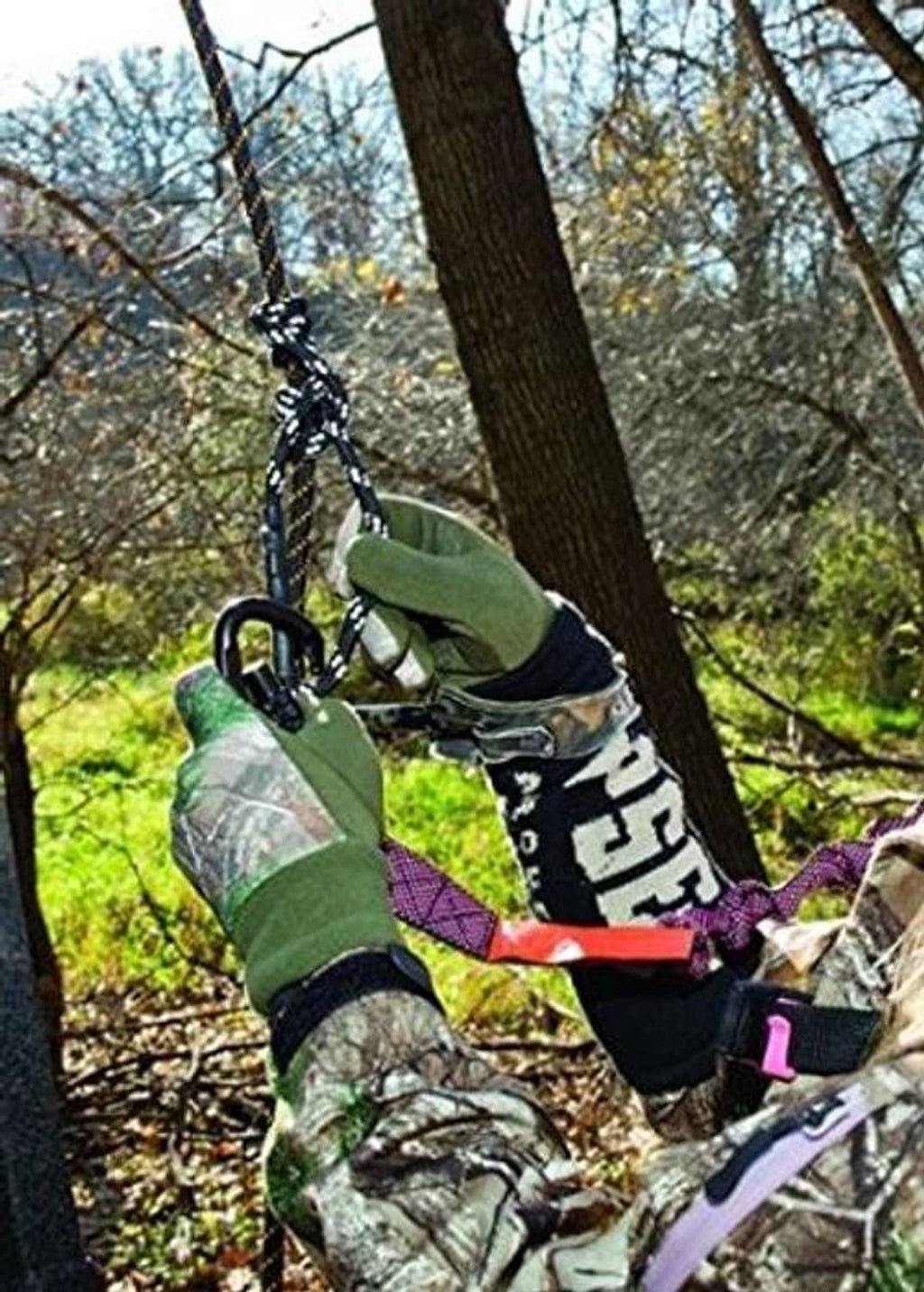 Camouflage safety line lanyard with green webbing and carabiner clip