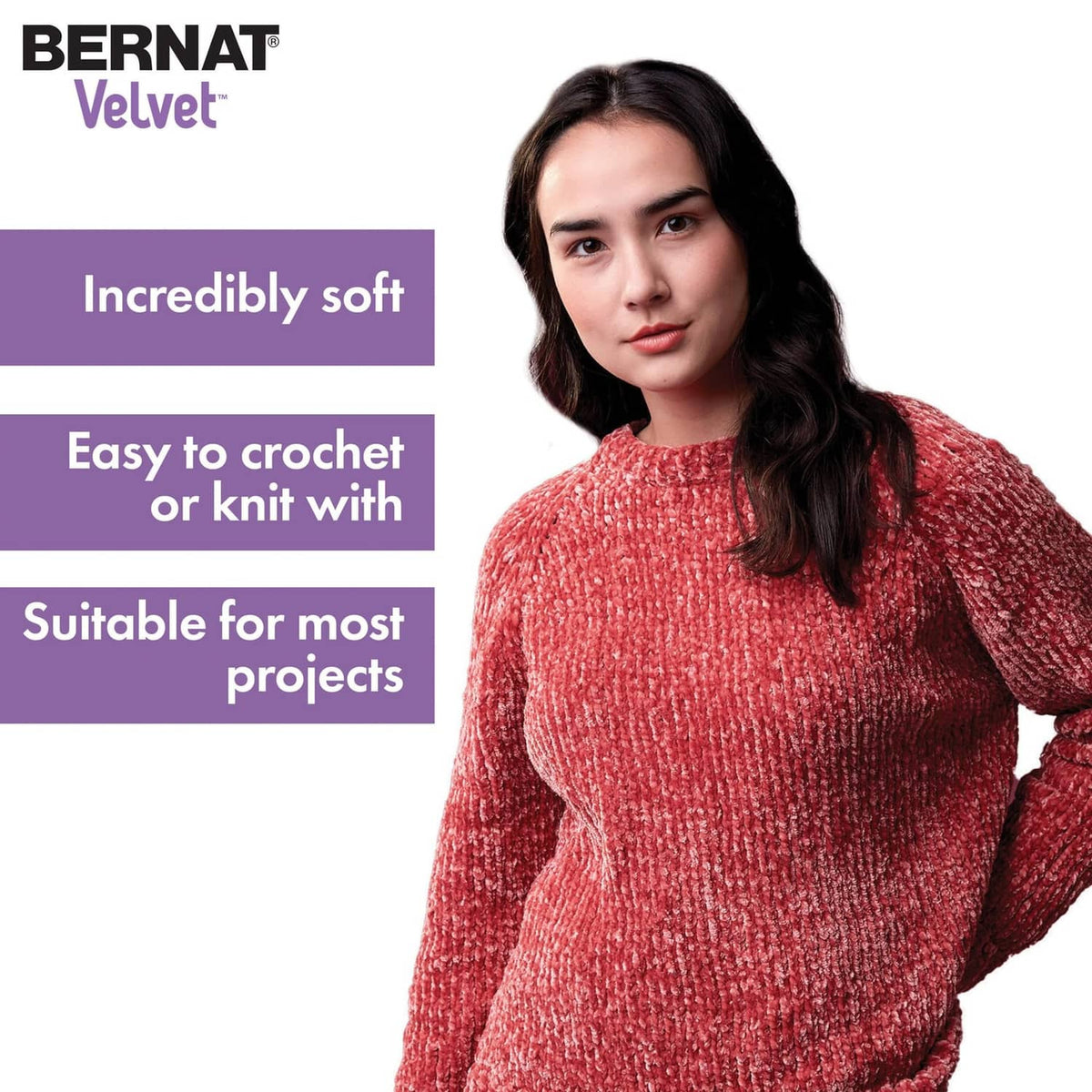 Women’s knit sweater in red textured yarn, short sleeves and crew neckline