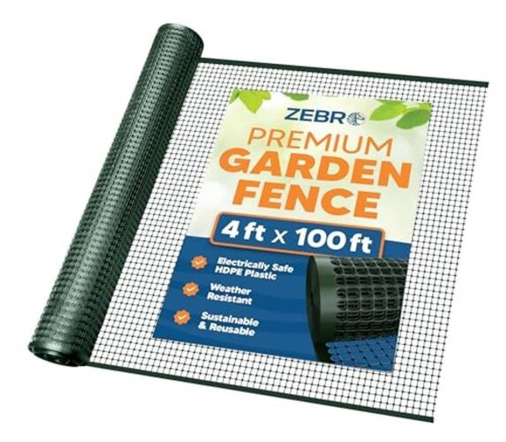 Green square-mesh plastic garden fence roll with dense grid mesh pattern