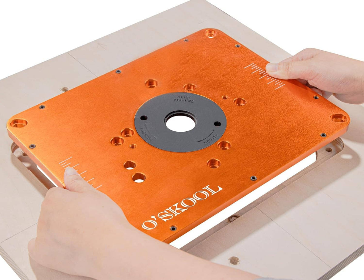 O'SKOOl router table insert plate insert with circular center hole, on template
