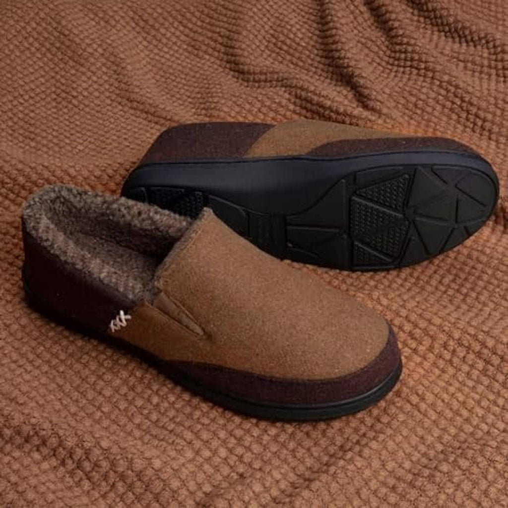 Coffee-brown slipper with faux-fur interior and grippy rubber sole close-up