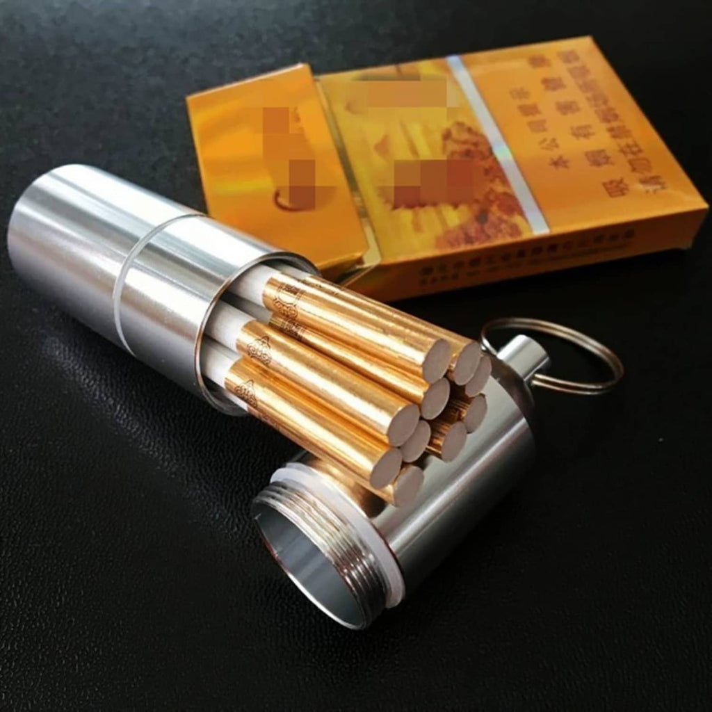 Silver aluminum cigarette case keyring with cigarettes inside and lid open