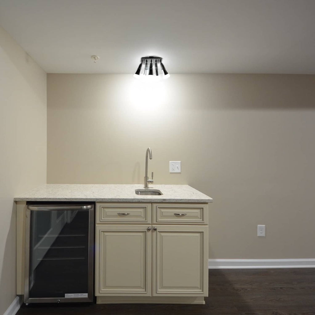 Ceiling-installed 5-way E26 light socket splitter with multiple outlets