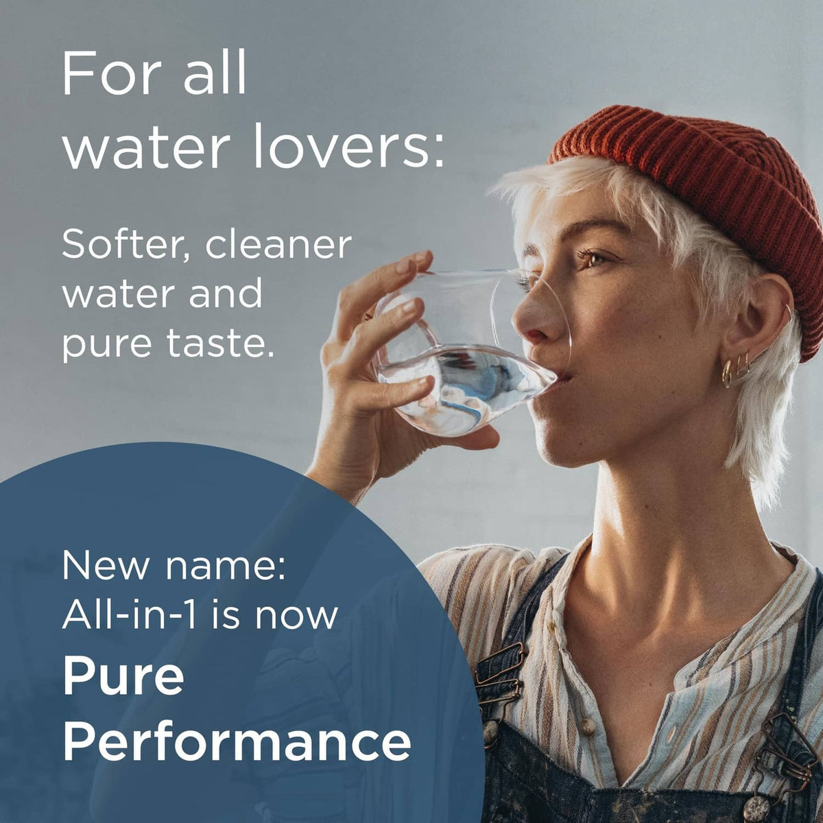 BRITA MAXTRA PRO Pure Performance cartridge with text panel and drinking glass