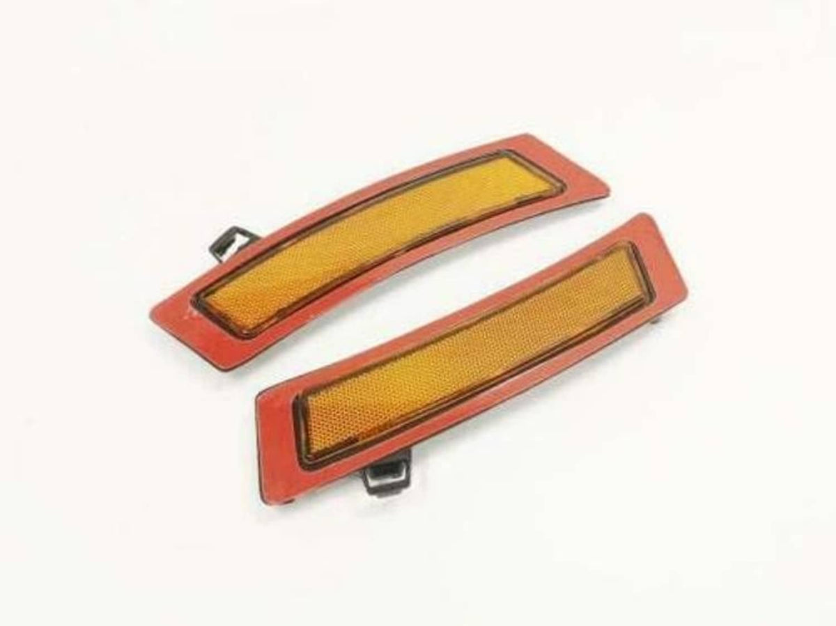 Pair of amber side marker reflectors with red housings