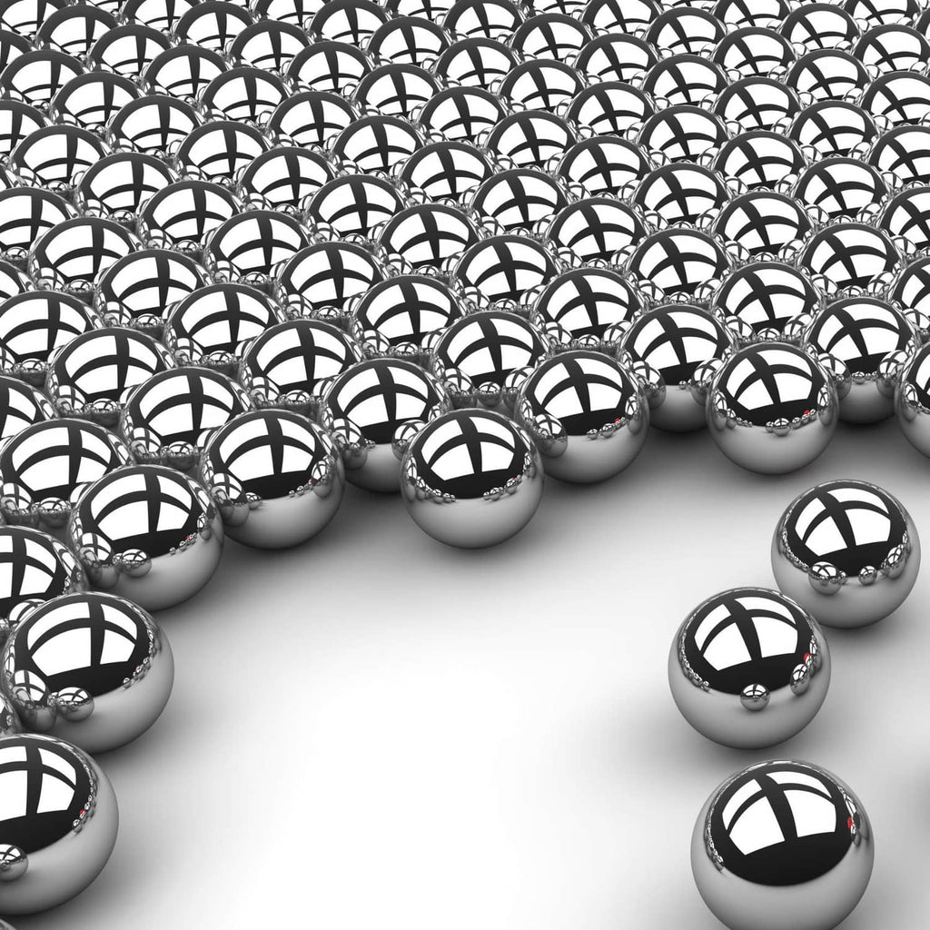 Chrome steel bearing balls, 10-pack, 3/4 in balls arranged in a ring