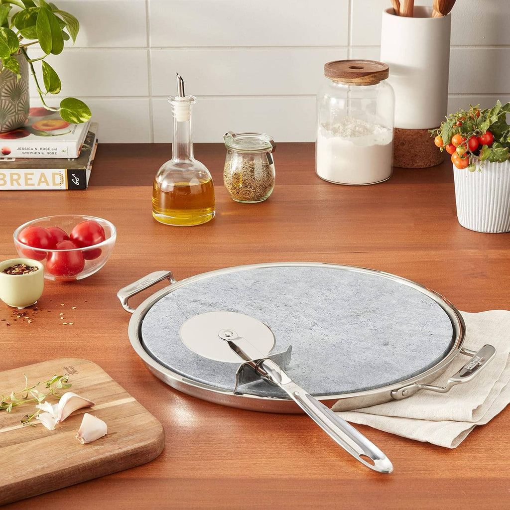 Stainless-framed soapstone pizza stone, round 13-inch with side handles