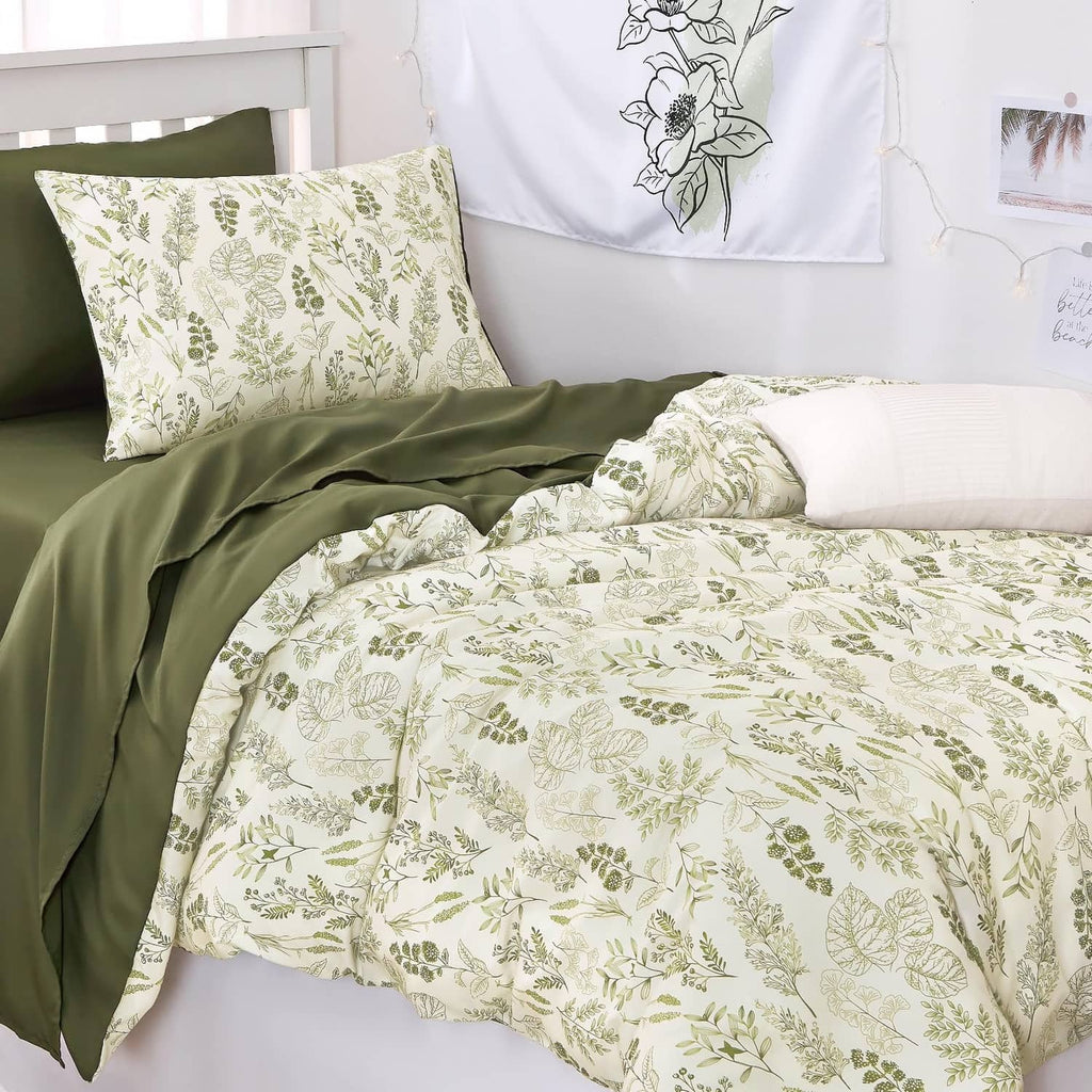 Floral botanical comforter set with green leaf print and matching pillowcases