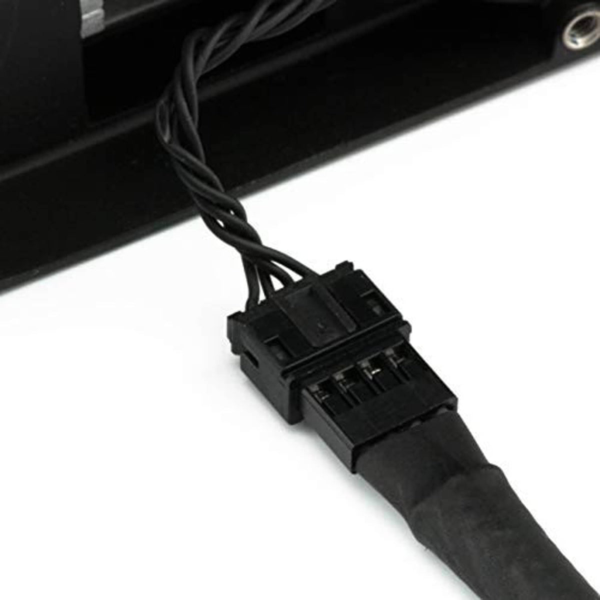 Four-pin connector with keyed plug on black cable