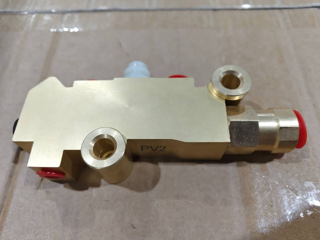 Brass proportioning valve with side hose fitting and stamped PV2 marking