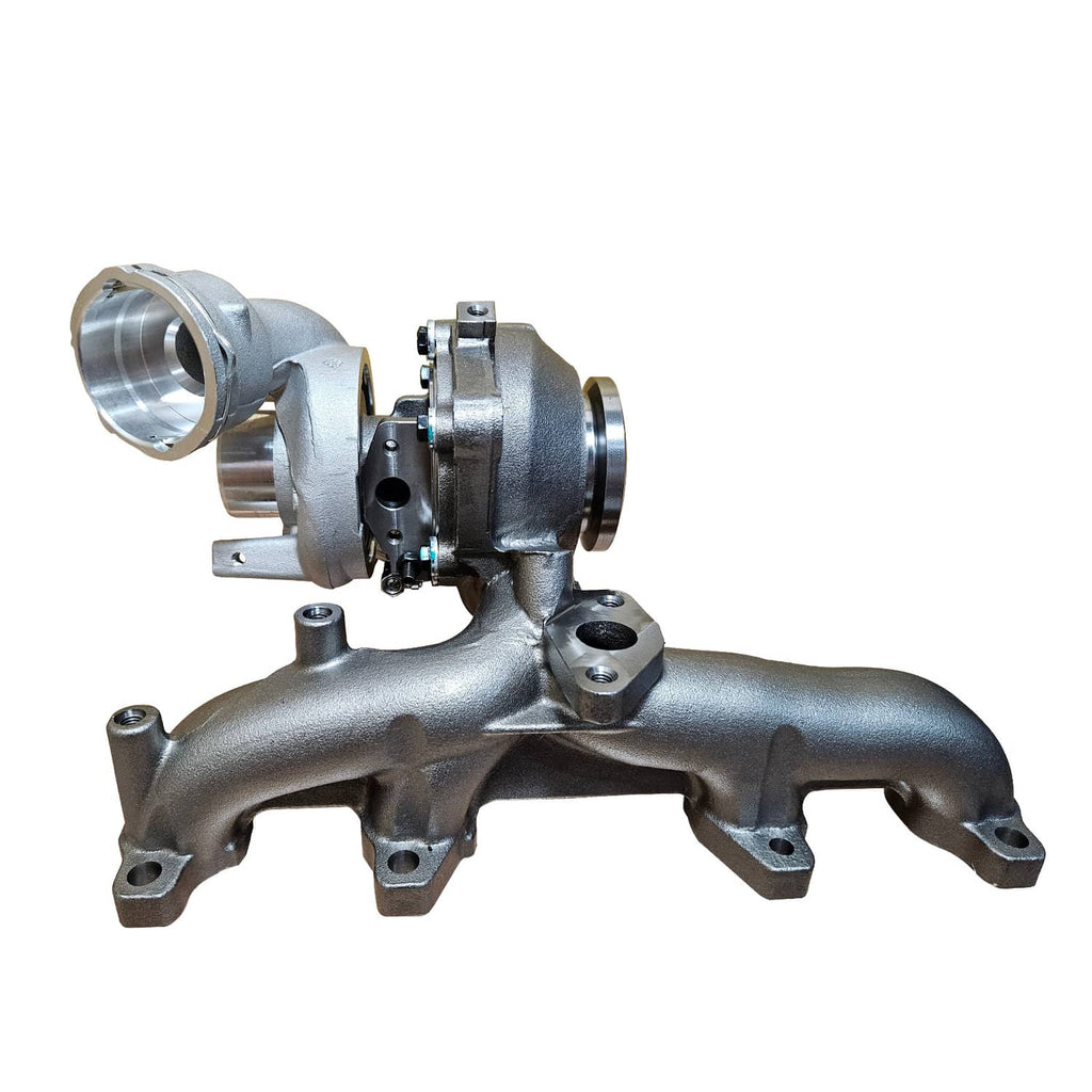 Turbocharger with wide exhaust housing and outlet manifold, side three-quarter view