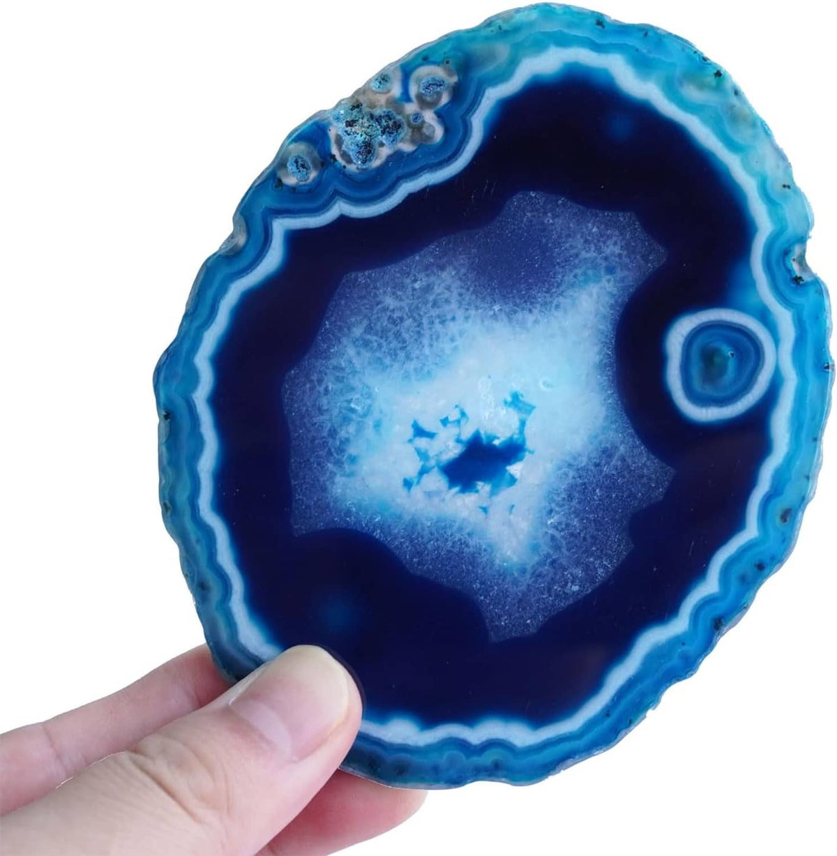 Single blue agate geode coaster with a glowing center crystal pattern and raised edge detail