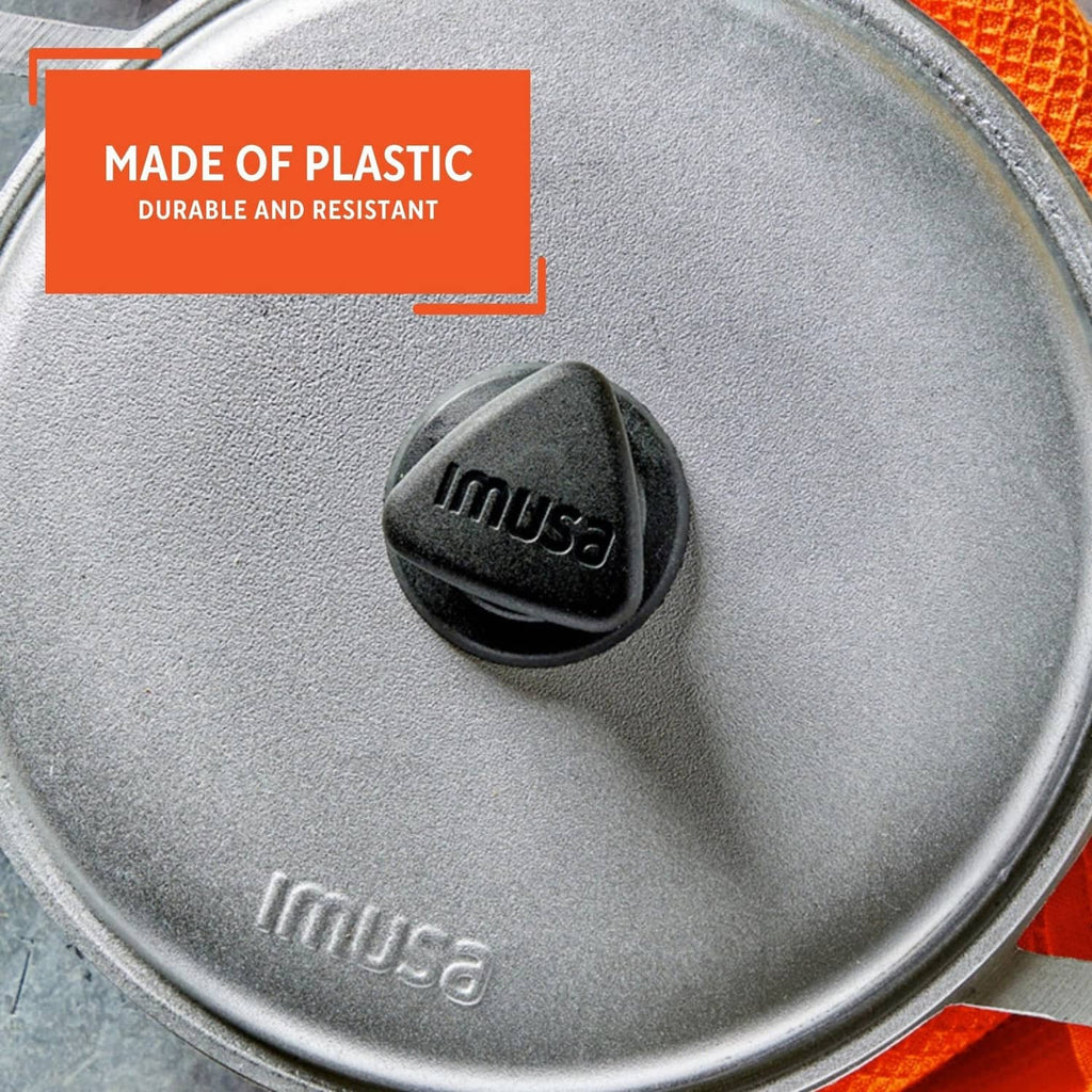 Black triangle knob with IMUSA stamp on silver aluminum lid