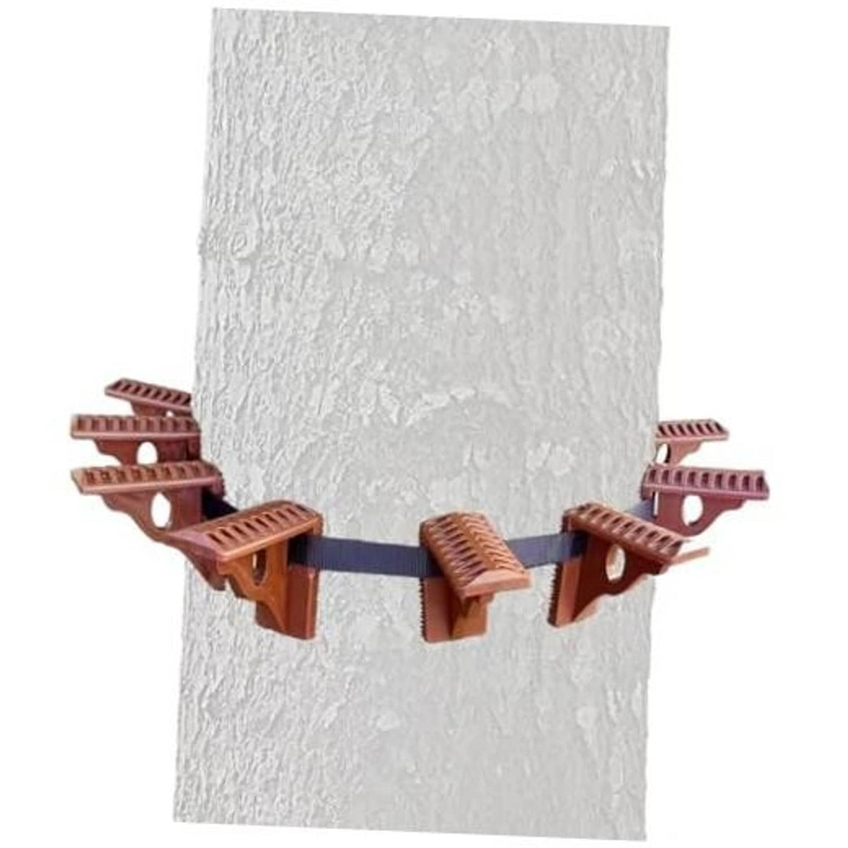 Brown tree step platform with blue strap, attached around a trunk
