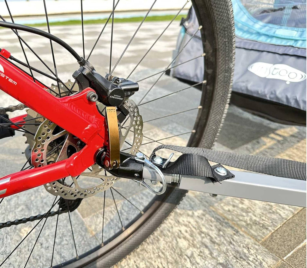 Bike trailer hitch coupler on rear wheel area, with metal latch and mounting plate