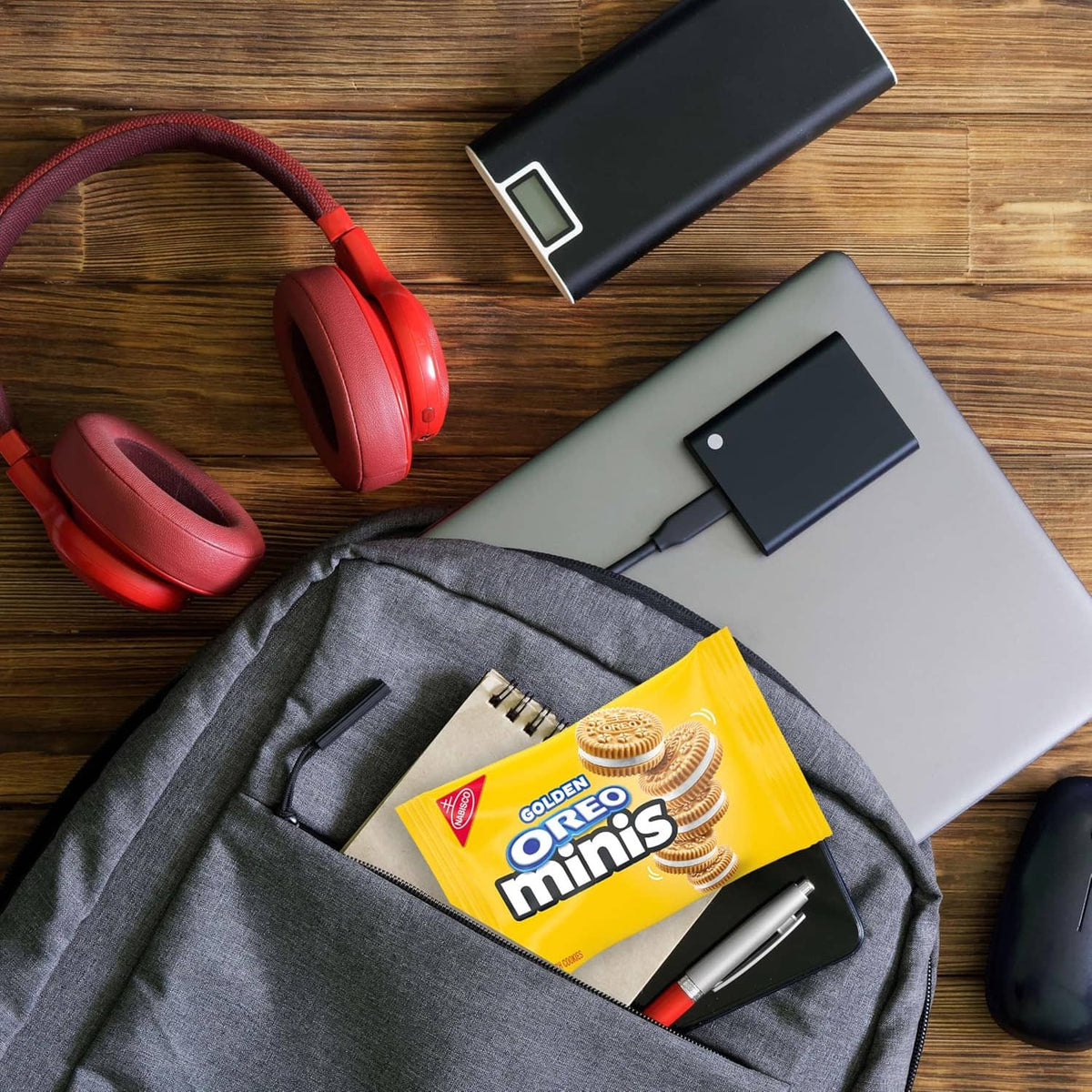 Golden Oreo minis snack pack in a pouch