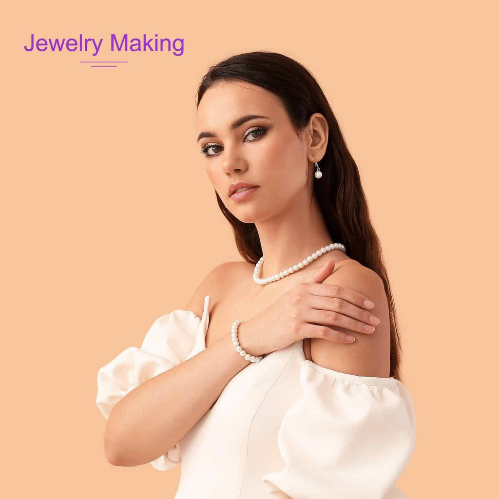 Brown elastic string used for a white pearl necklace worn by a model
