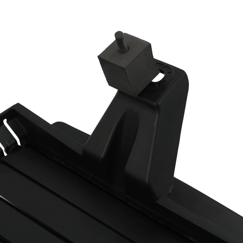 Black radiator shutter assembly corner section with raised actuator tab