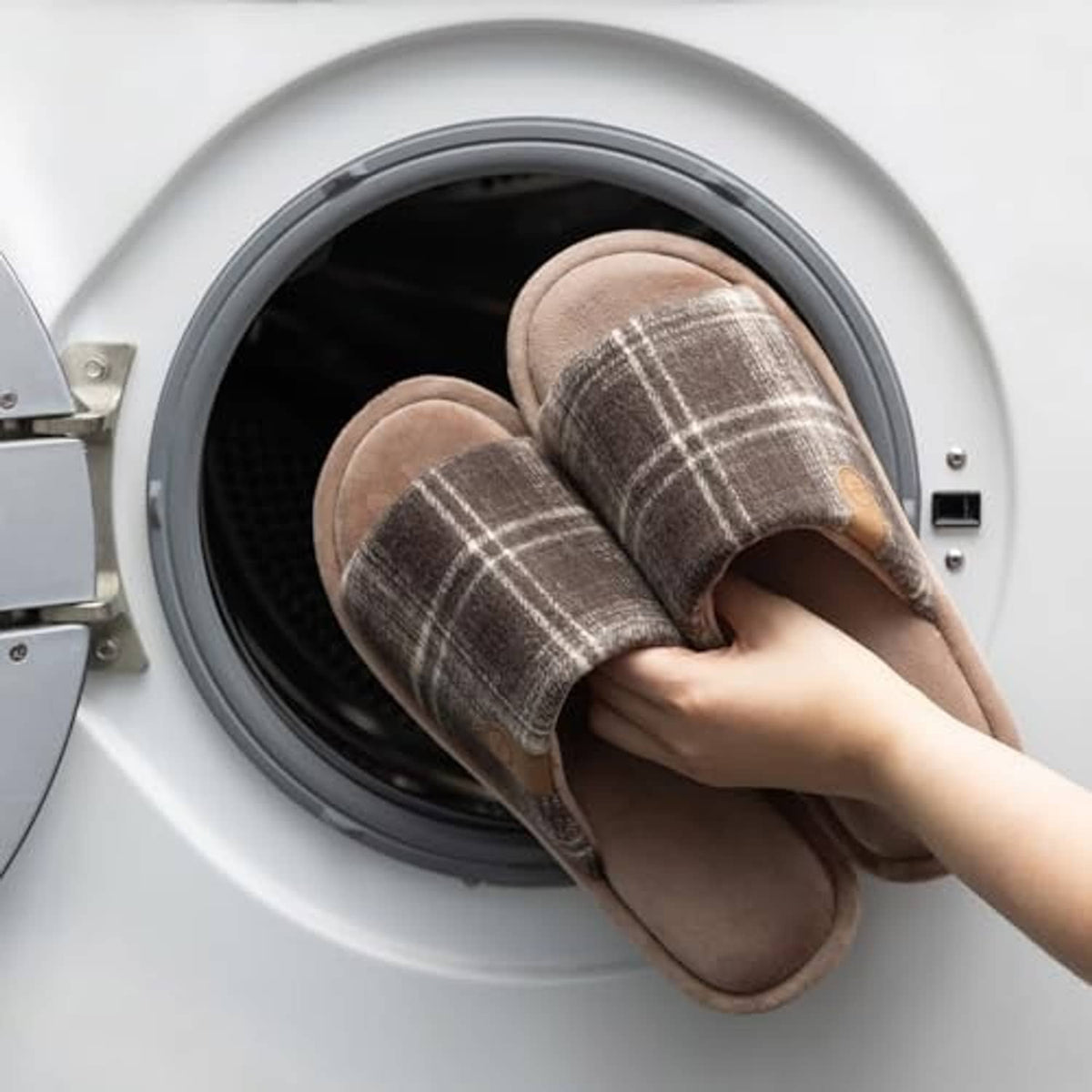 Brown plaid open-toe slippers with cushioned upper and soft inner lining