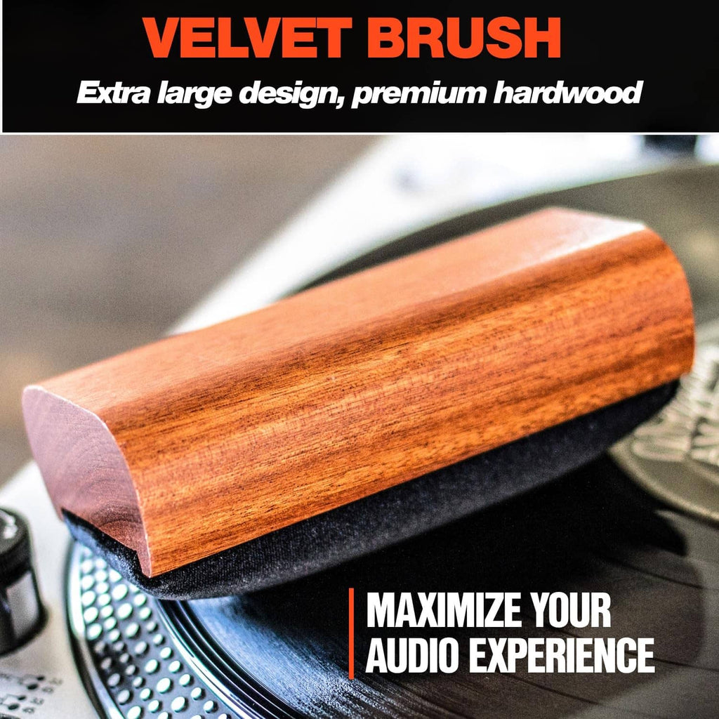 Velvet brush with wooden handle and soft black bristles for record cleaning