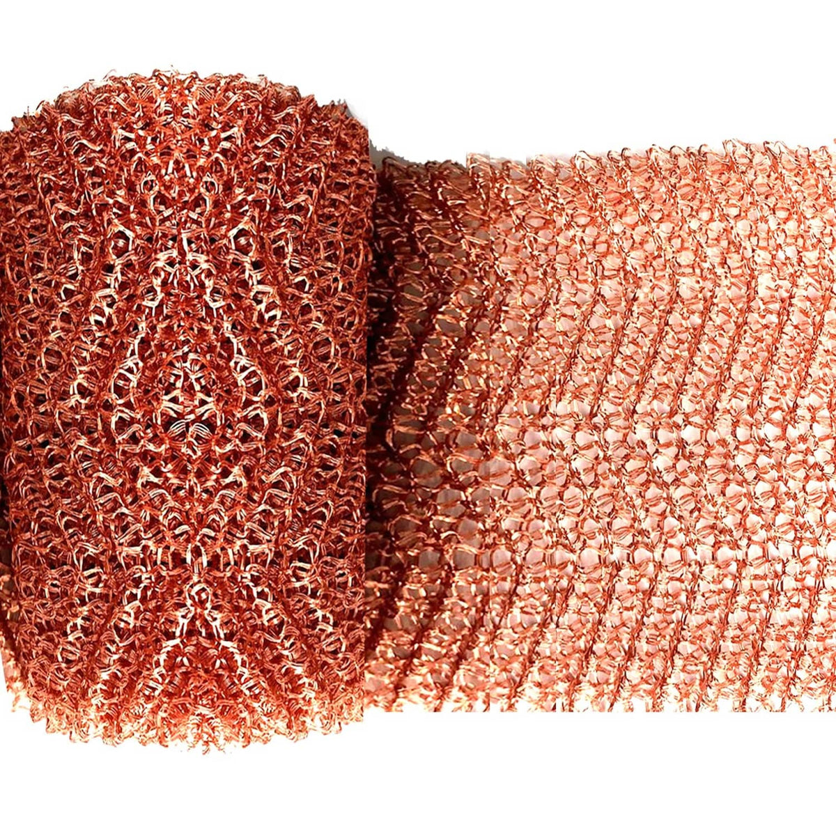 Copper mesh roll, copper-colored wire netting in a rolled bundle with dense pattern